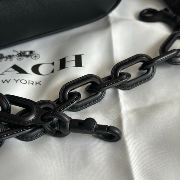 NWT Coach Charter Flap Crossbody - Picture 4 of 10